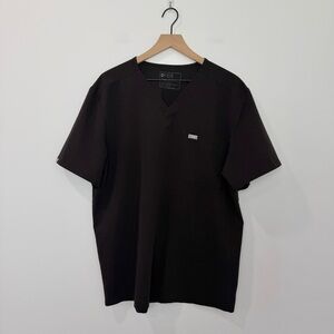 Figs Leon Three Pocket Scrub Top Black Size XL